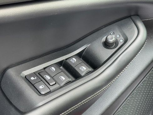 Used 2023 Jeep Grand Cherokee L Laredo AWD/4WD image 22