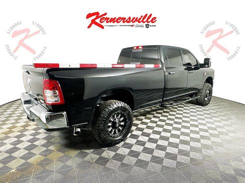Used 2024 RAM 3500 Tradesman w/ Chrome Appearance Group image 7