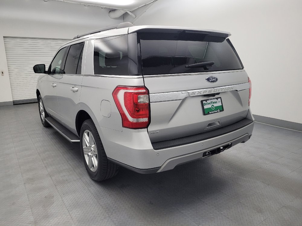 Used 2019 Ford Expedition XLT w/ Equipment Group 202A RWD image 5