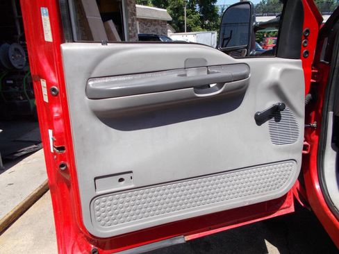 Used 2001 Ford F450 2WD Regular Cab Super Duty image 9