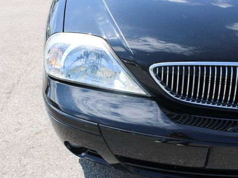 Used 2005 Mercury Sable LS image 36