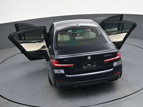 Used 2023 BMW M550i xDrive w/ Dynamic Handling Package AWD/4WD image 36