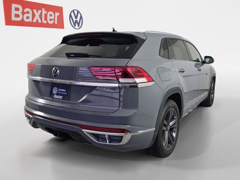 Certified 2021 Volkswagen Atlas Cross Sport SE w/ V6 Towing Package FWD image 5