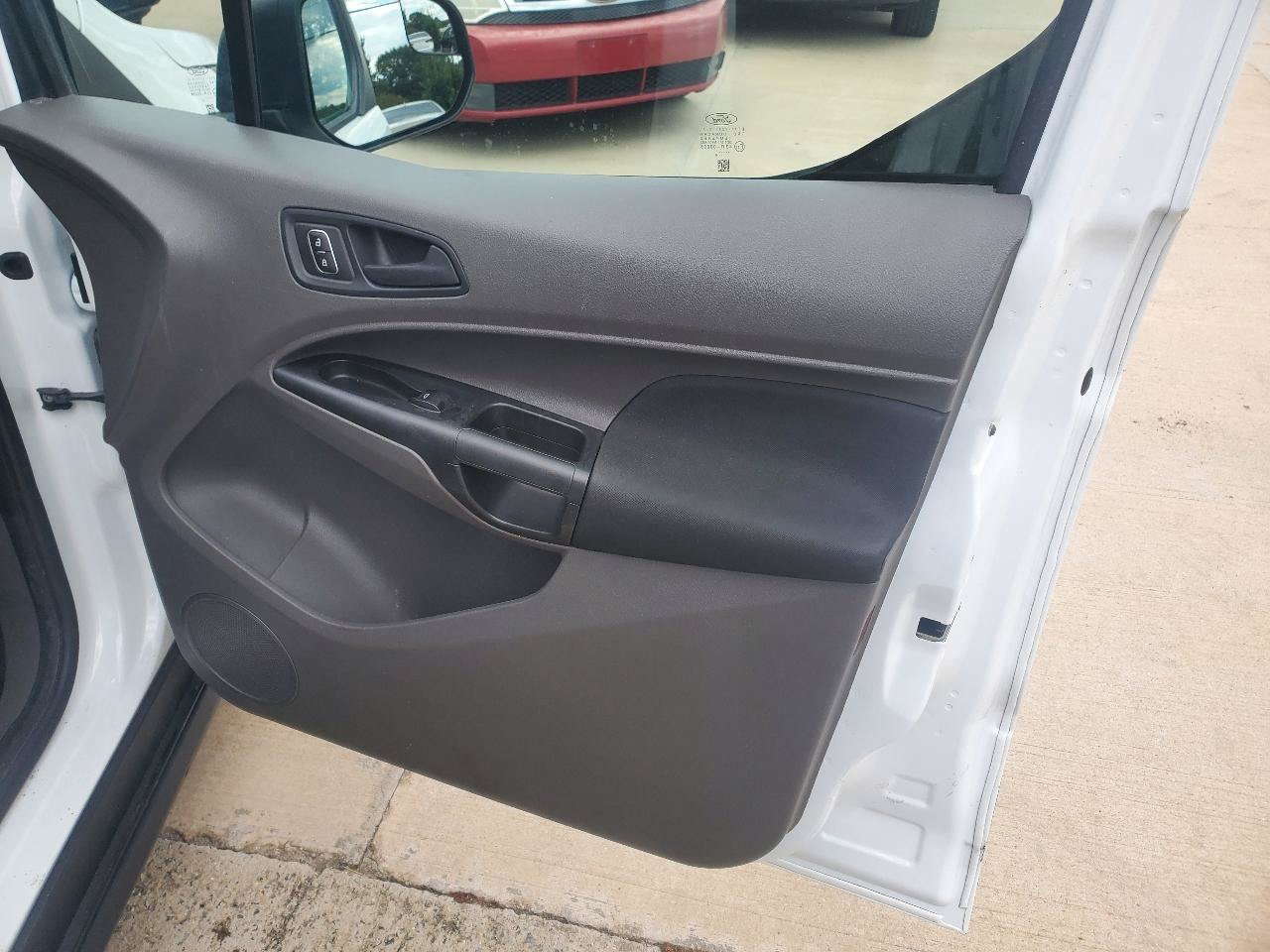 Used 2019 Ford Transit Connect XL FWD image 6