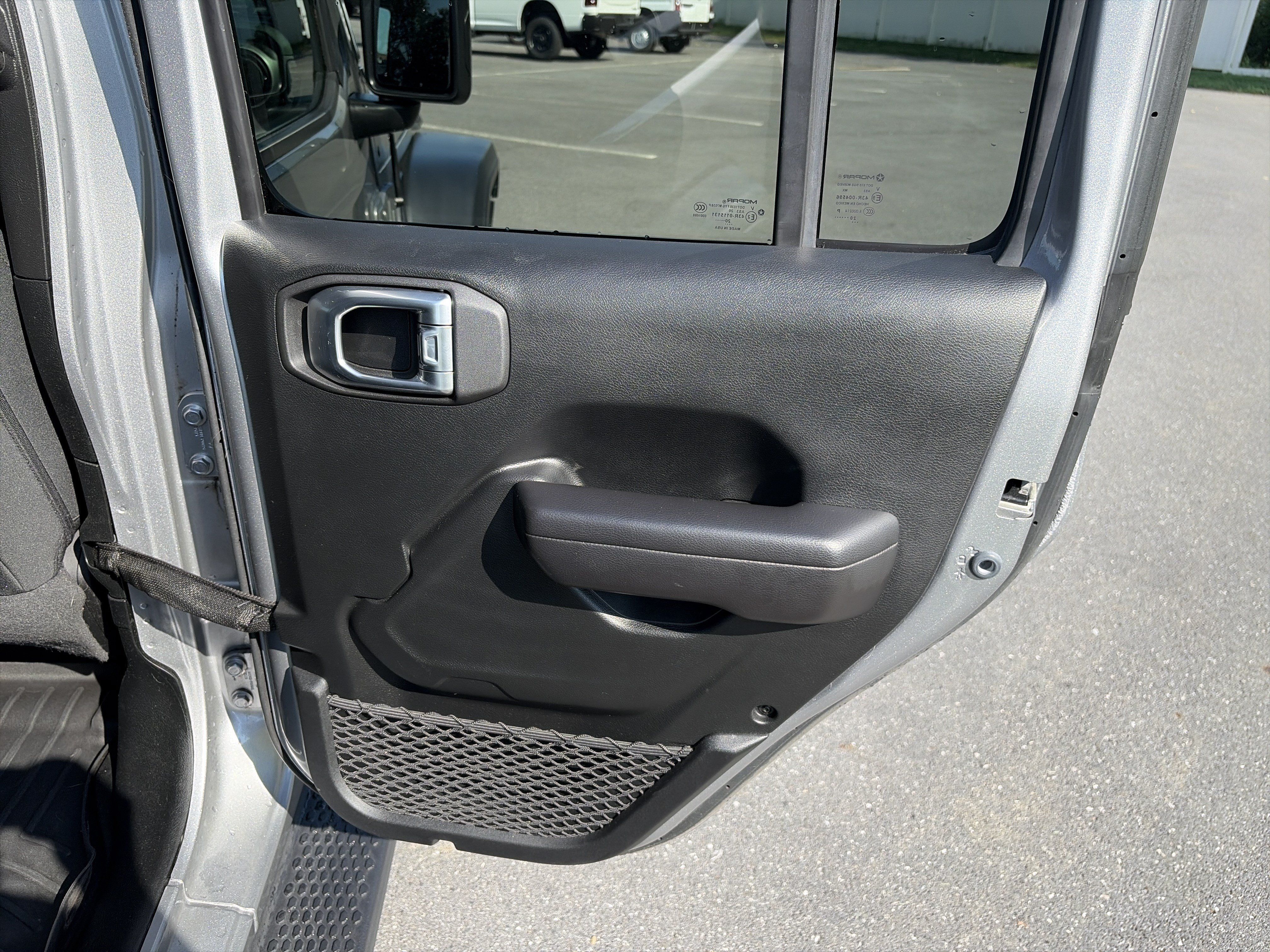 Used 2020 Jeep Wrangler Unlimited Sport S AWD/4WD image 22