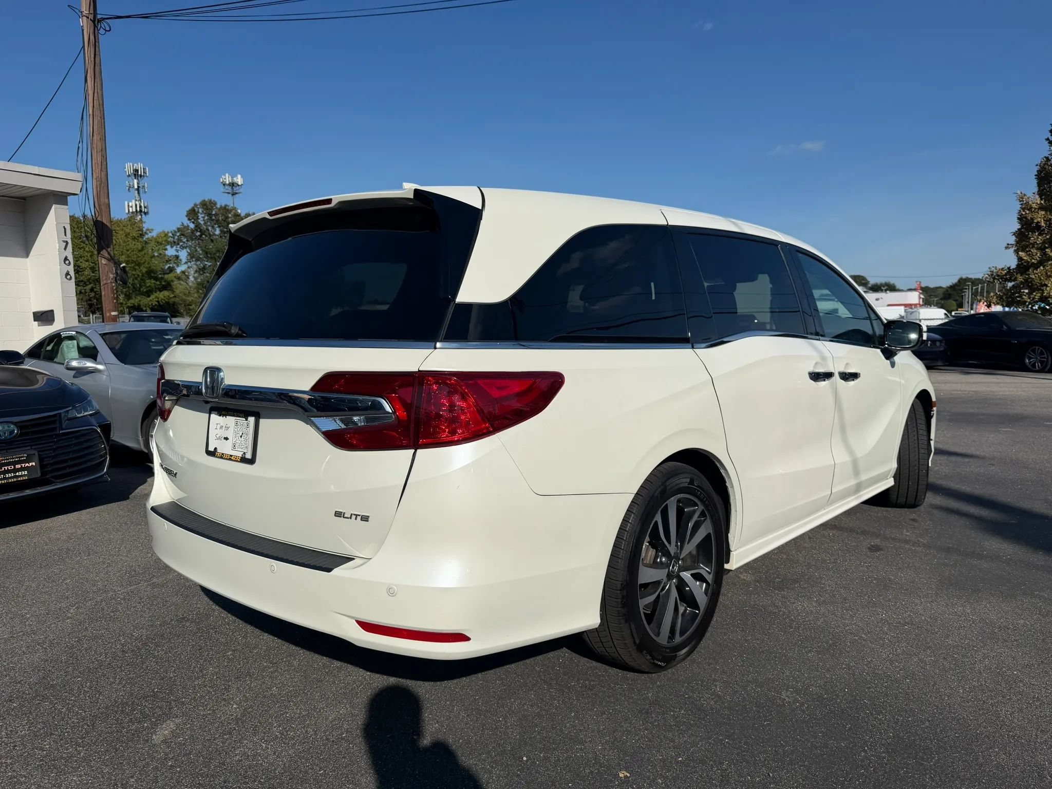 Used 2018 Honda Odyssey Elite image 3