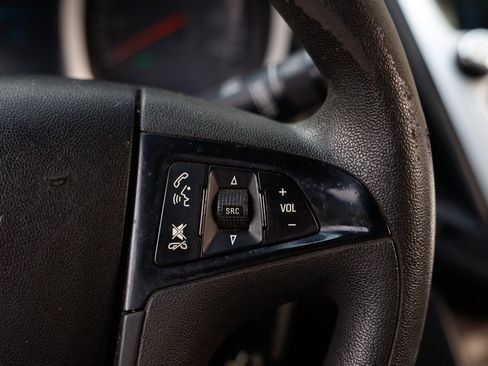 Used 2013 Chevrolet Equinox LS image 25