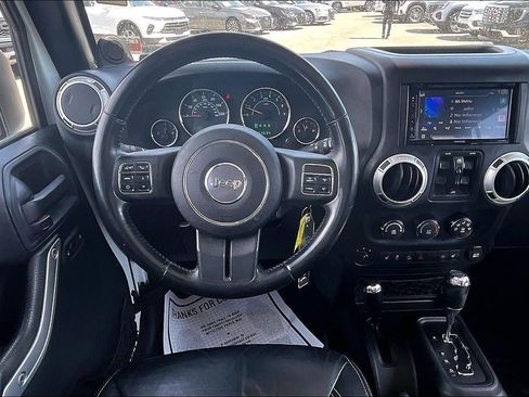 Used 2014 Jeep Wrangler Unlimited Sahara w/ Dual Top Group image 5