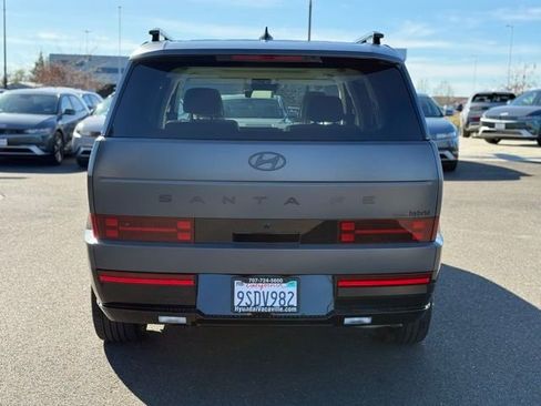 Used 2025 Hyundai Santa Fe Calligraphy image 8