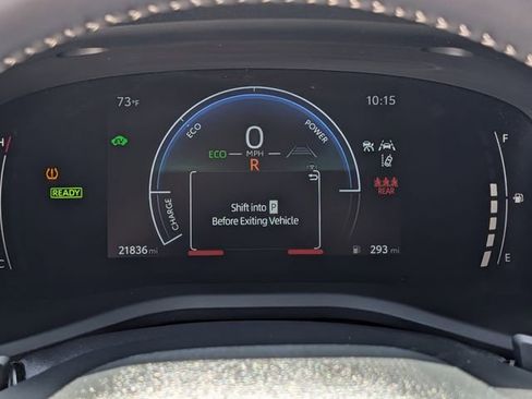 Used 2025 Toyota Camry SE w/ Convenience Package FWD image 21