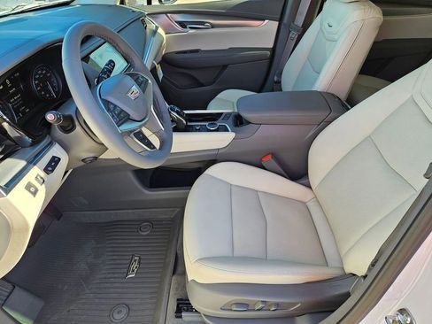 New 2026 Cadillac XT5 Premium Luxury w/ Driver Assist Package image 11