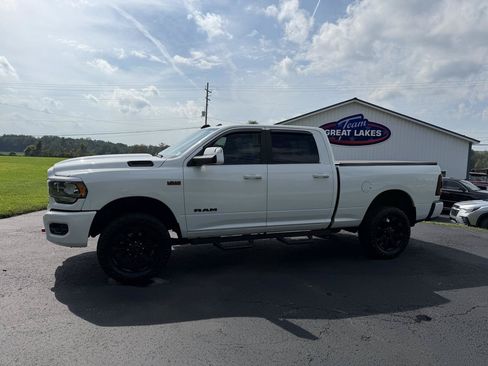 Used 2022 RAM 2500 Big Horn w/ Level C Equiment Group AWD/4WD image 8