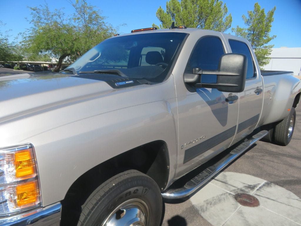 Used 2008 Chevrolet Silverado 3500 LT w/ EZ-Lift Tailgate Package RWD image 8