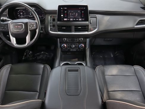 Used 2022 GMC Yukon SLT w/ SLT Premium Package RWD image 7