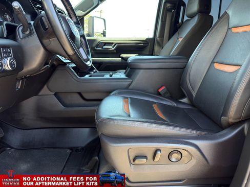 Used 2024 GMC Sierra 3500 AT4 AWD/4WD image 19