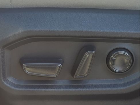 New 2026 Toyota Tundra Limited image 17