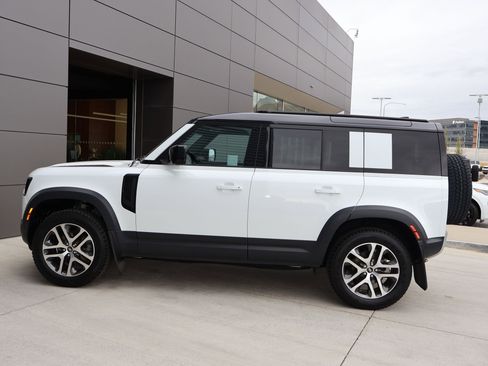 Certified 2025 Land Rover Defender 110 S AWD/4WD image 11