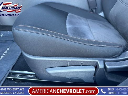 Used 2024 Nissan Sentra SR FWD image 14