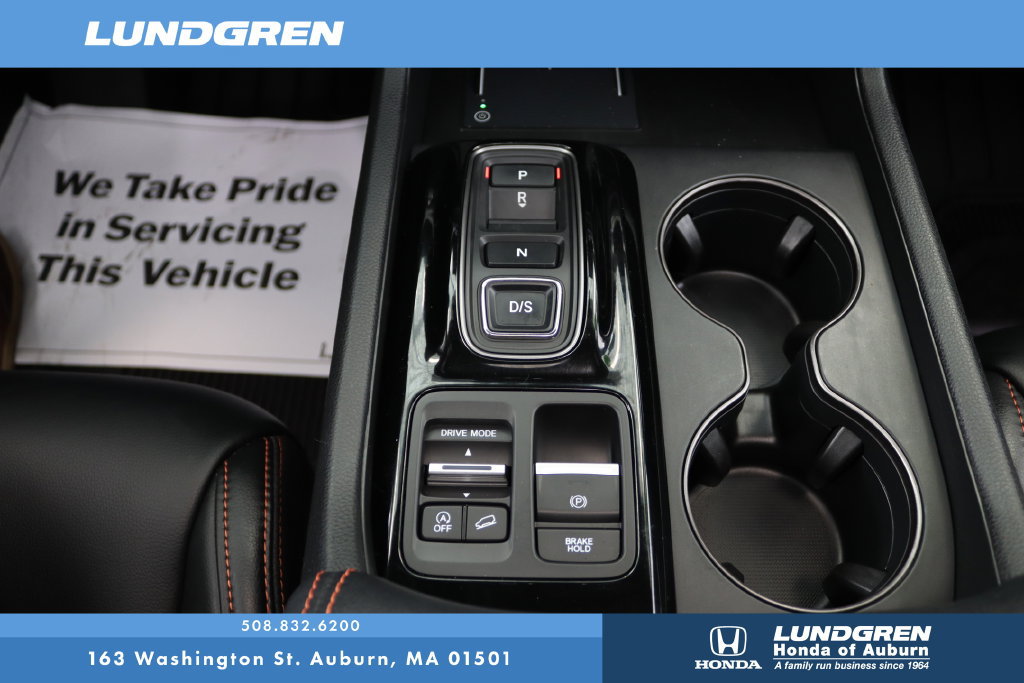 Used 2025 Honda Pilot TrailSport image 30