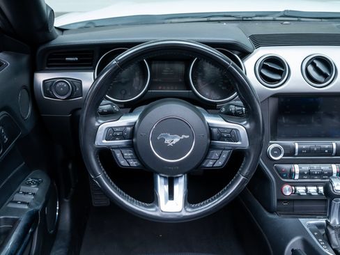 Used 2022 Ford Mustang Premium RWD image 12