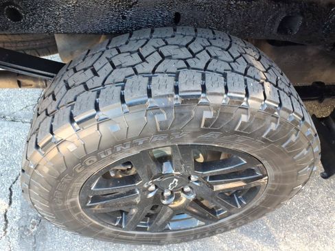 Used 2022 Chevrolet Silverado 1500 LT Trail Boss AWD/4WD image 6