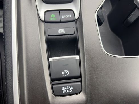 Used 2022 Honda Accord EX-L image 14