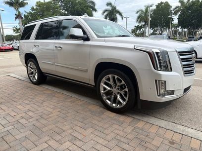 Used 2019 Cadillac Escalade Platinum