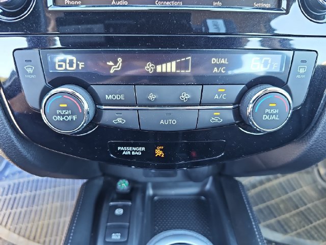 Used 2020 Nissan Rogue Sport SV w/ Technology Package FWD image 26