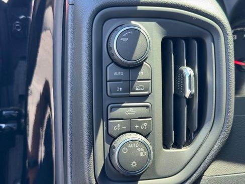 New 2026 Chevrolet Silverado 1500 Custom w/ Turbomax Blackout Package AWD/4WD image 13