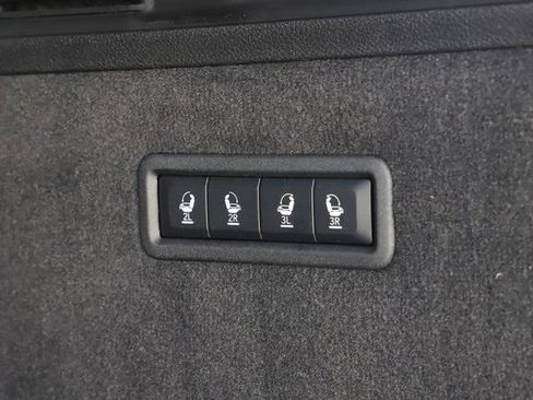 New 2024 Jeep Grand Wagoneer Series II AWD/4WD image 14