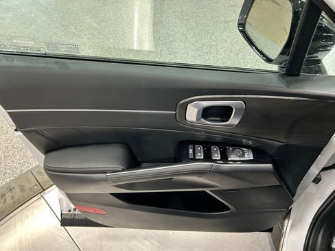 New 2026 Kia Sorento SX image 12
