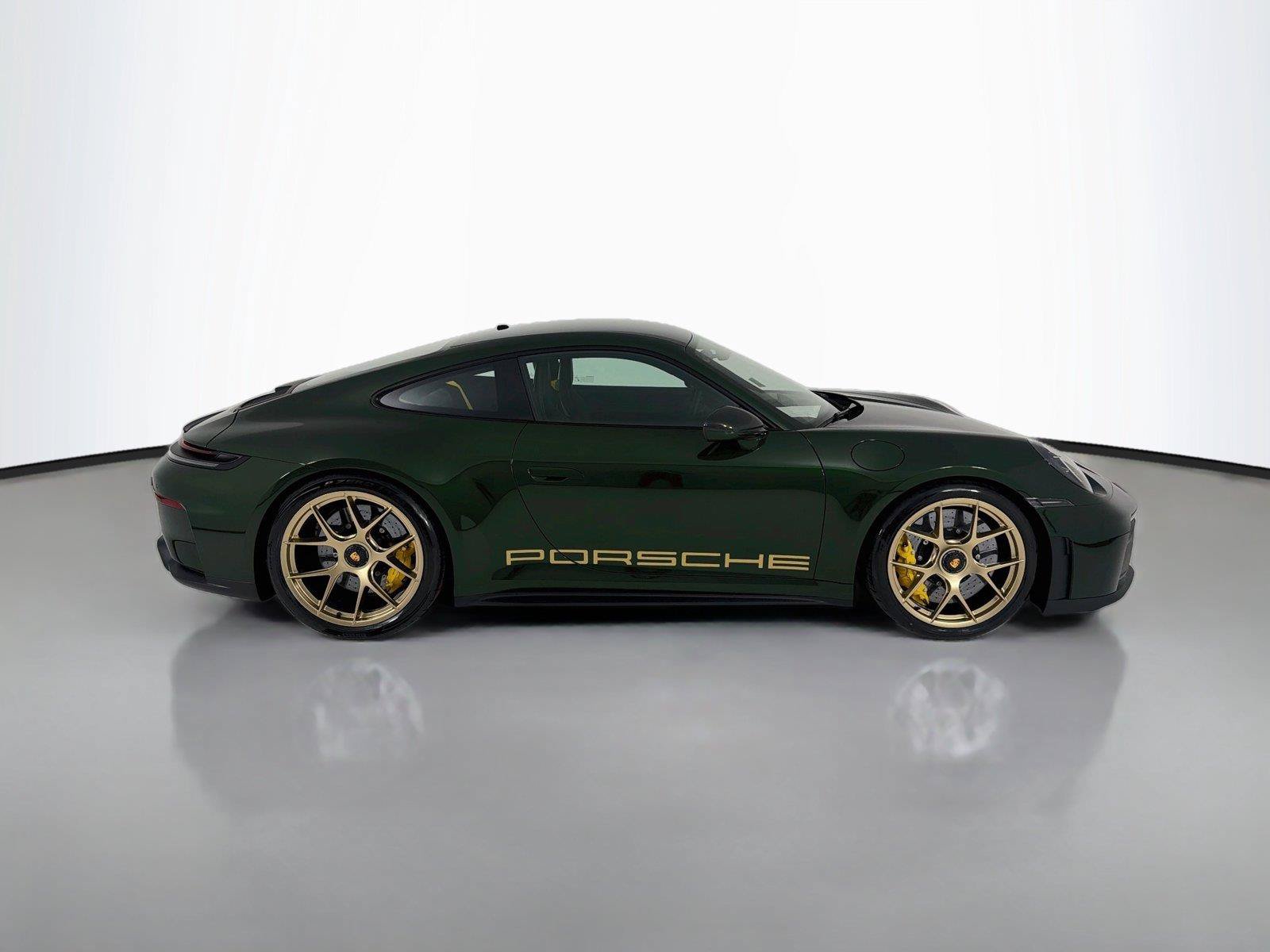 Used 2026 Porsche 911 GT3 RWD image 23