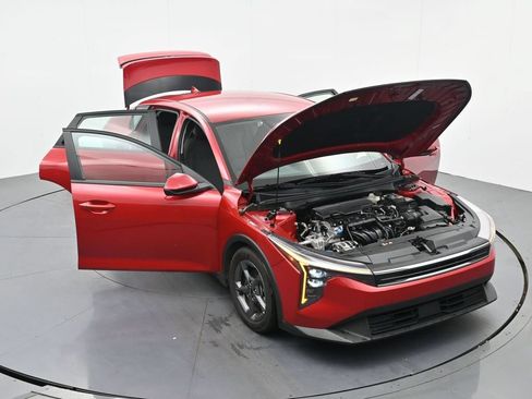 Used 2025 Kia K4 FWD image 37
