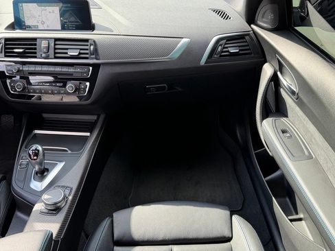 Used 2018 BMW M2 RWD image 10
