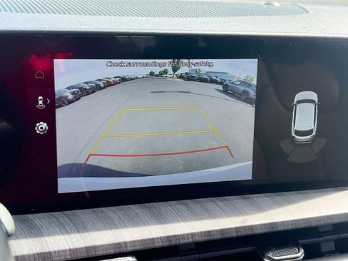 Used 2023 Kia Telluride EX w/ EX Captain's Chair Package FWD image 14