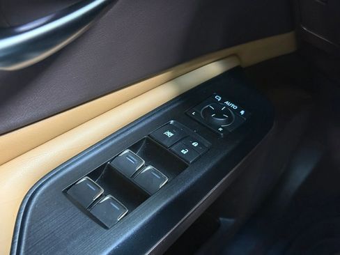 Used 2021 Lexus ES 300h w/ Premium Package FWD image 26