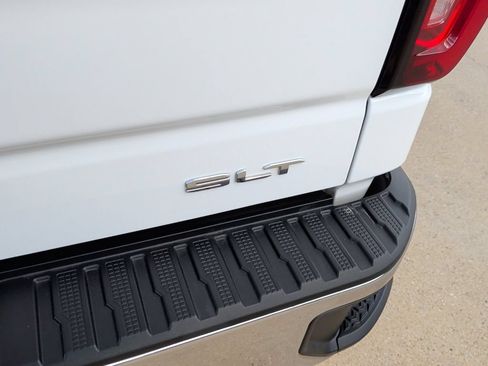 Used 2023 GMC Sierra 1500 SLT w/ SLT Premium Package AWD/4WD image 46