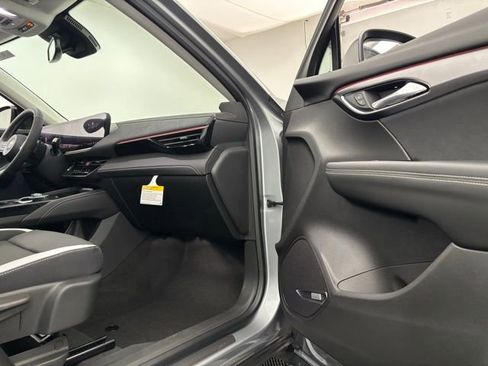 New 2026 Buick Envision Sport Touring image 33