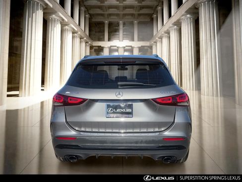 Used 2023 Mercedes-Benz GLA 35 AMG 4MATIC image 5