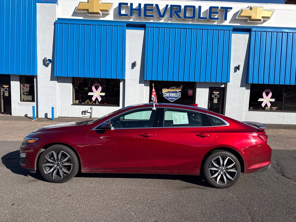 Used 2024 Chevrolet Malibu RS FWD image 18