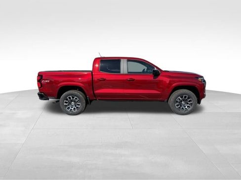 New 2026 Chevrolet Colorado Z71 w/ Technology Package AWD/4WD image 2
