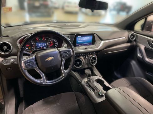 Used 2020 Chevrolet Blazer LT FWD image 17