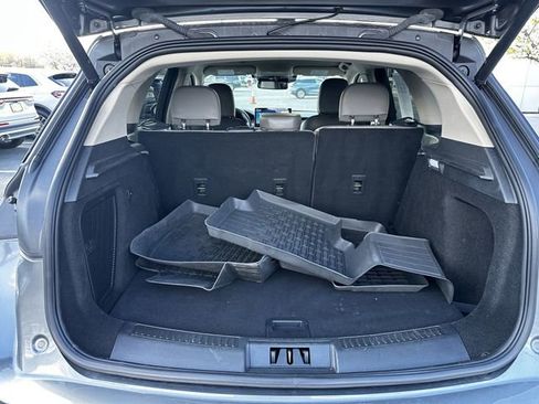 Used 2025 Lincoln Corsair AWD image 42