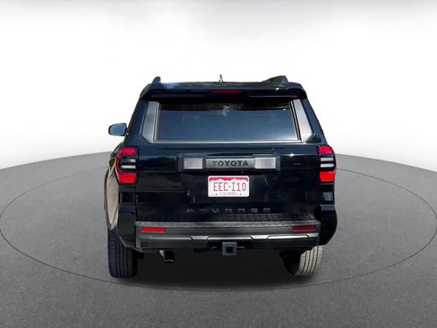 Used 2025 Toyota 4Runner SR5 image 12