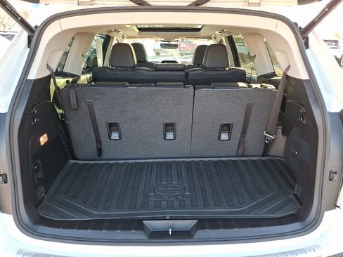 Used 2021 Subaru Ascent Limited w/ Technology Package image 30