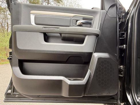 Used 2020 RAM 1500 Classic Warlock w/ Electronics Group AWD/4WD image 12