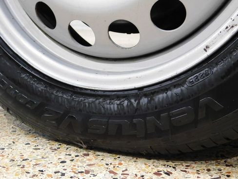 Used 2019 Mercedes-Benz Metris Passenger image 79