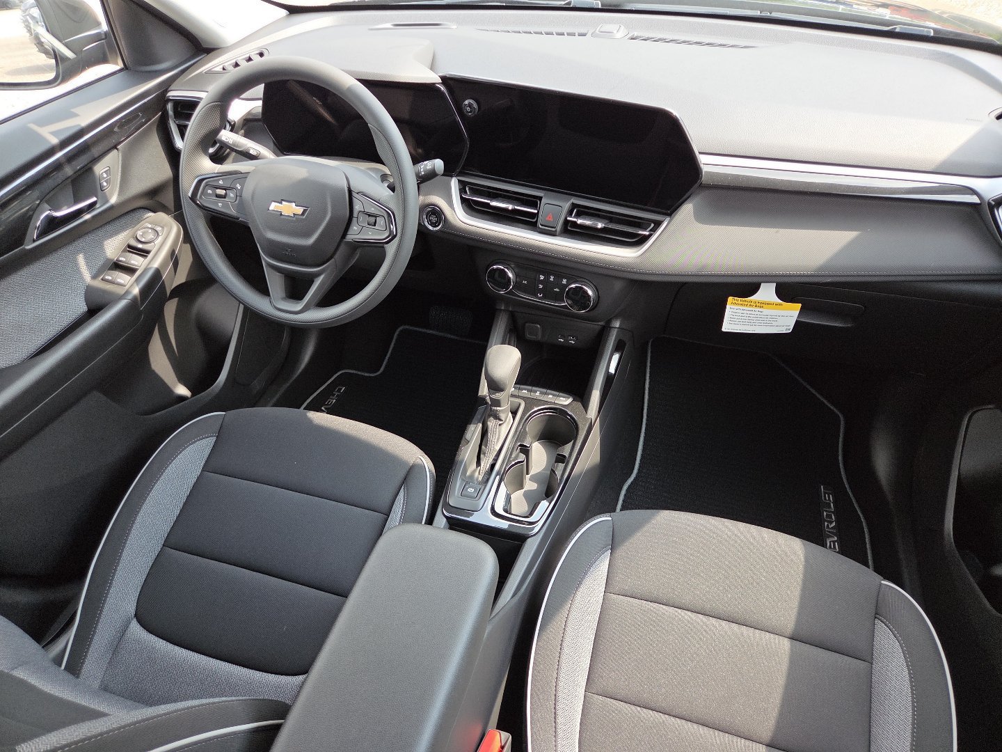 New 2026 Chevrolet TrailBlazer LS AWD/4WD image 24