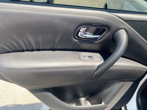 Used 2024 Nissan Armada SV w/ Cargo Package image 12