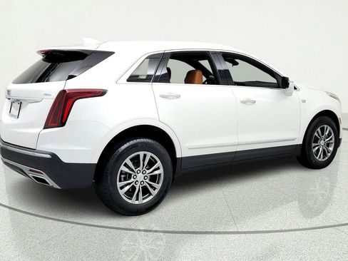 Used 2021 Cadillac XT5 Premium Luxury w/ LPO, Floor Liner Package FWD image 5